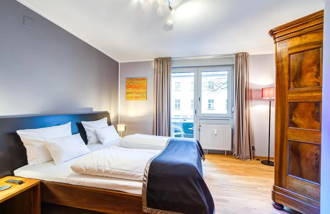 Qube Hotel Bergheim-1